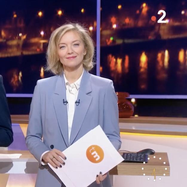 Maya Lauqué tailleur 17H10 Télématin France 2