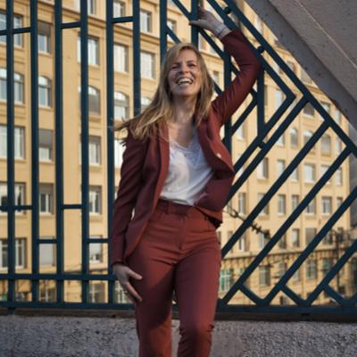 Marion, Marketing Manager