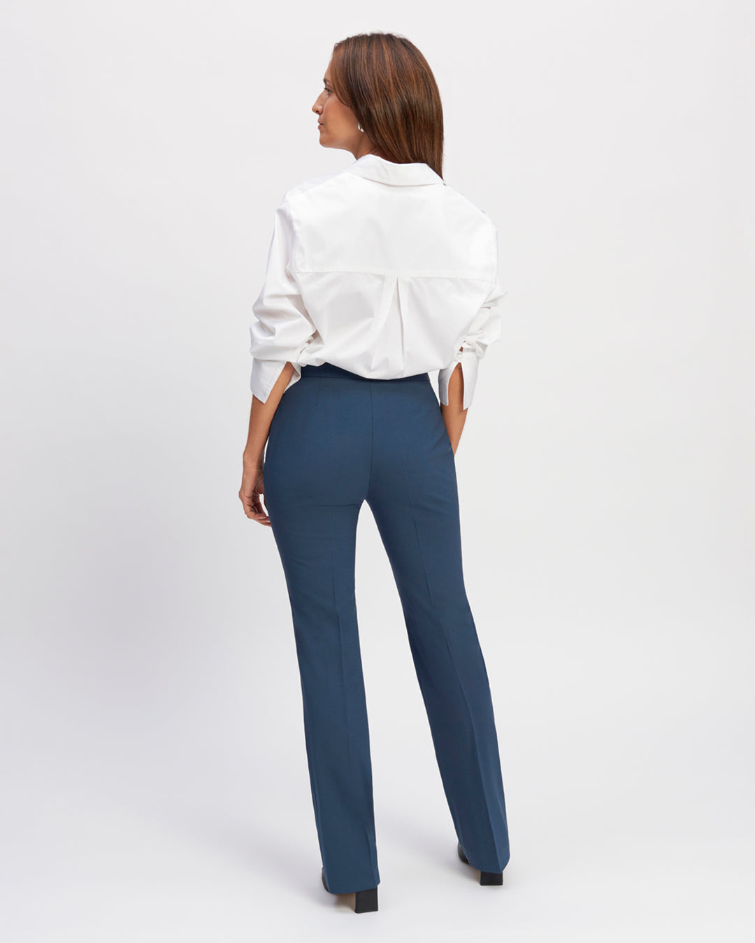 Trousers-waistcoat-blue-grey-High-waist-Clear-cut-flared-at-ankles-Decoration-buttons-covered-asymmetrical-Side-zip-Length-inside-leg-80,5-cm-for-one-36-17H10-women's-waistcoat-paris-