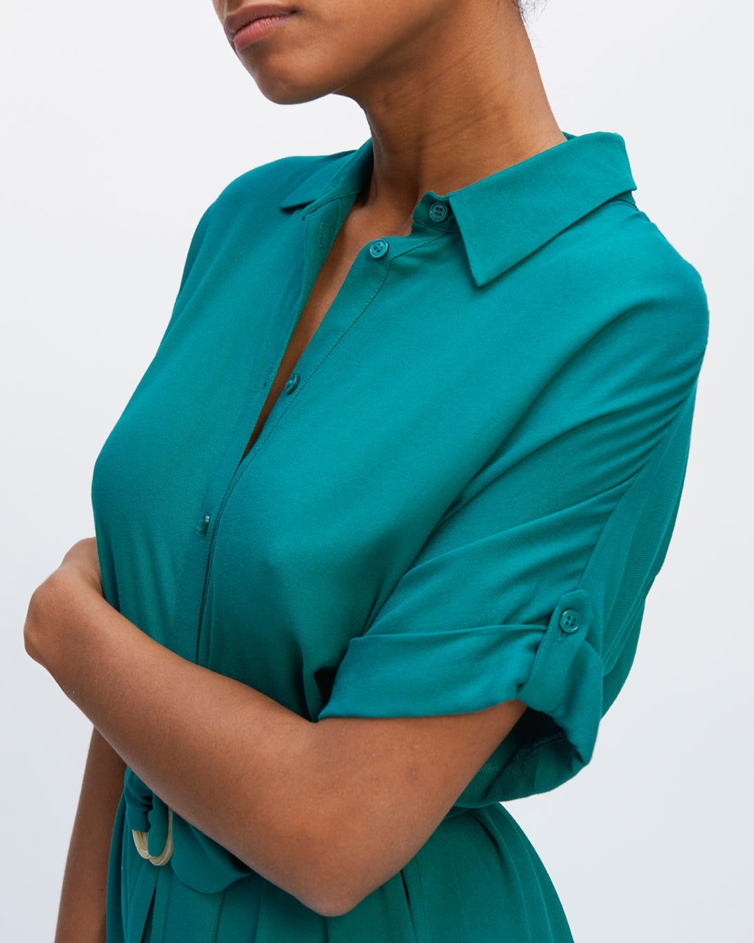 Dress-long-green-Collar-blouse-Cut-right-Length-under-the-knee-Belt-ton-on-ton-17H10-tailors-for-women-paris-