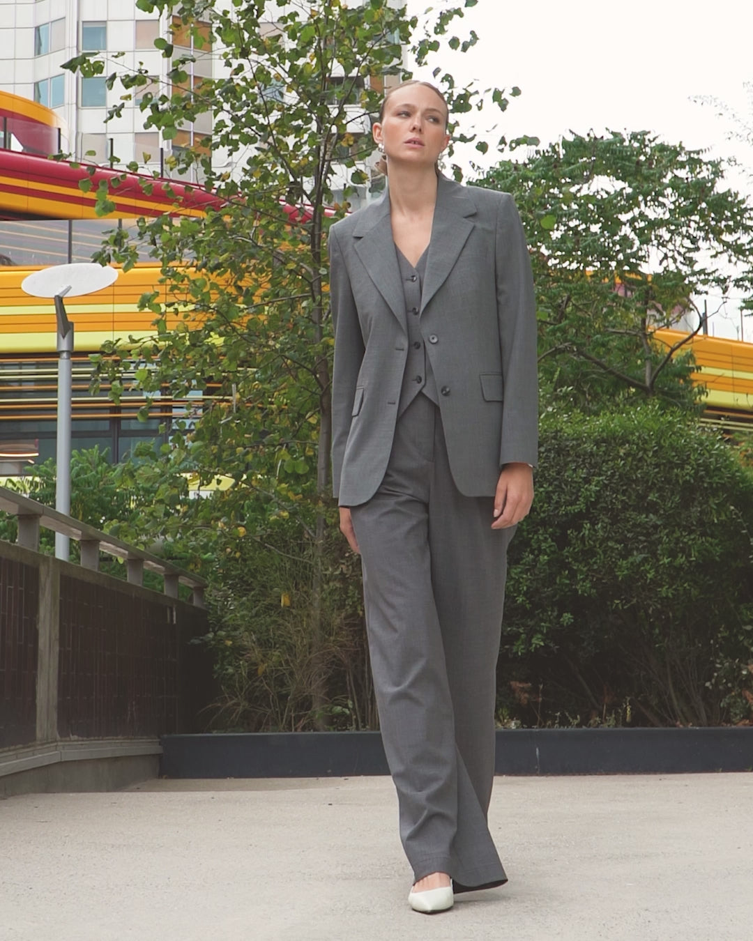 elegant-women's-suit-jacket-waistcoat-large-pants-grey-office-dress-