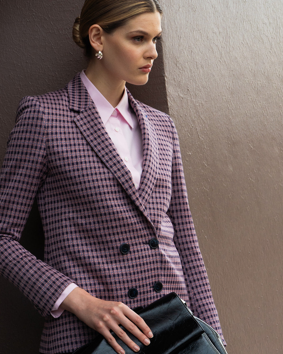 suit-jacket-woman-houndstooth-pink-suit-jacket-for-woman-suit-set-chic-elegant-ethic-sustainable-17H10-paris-3