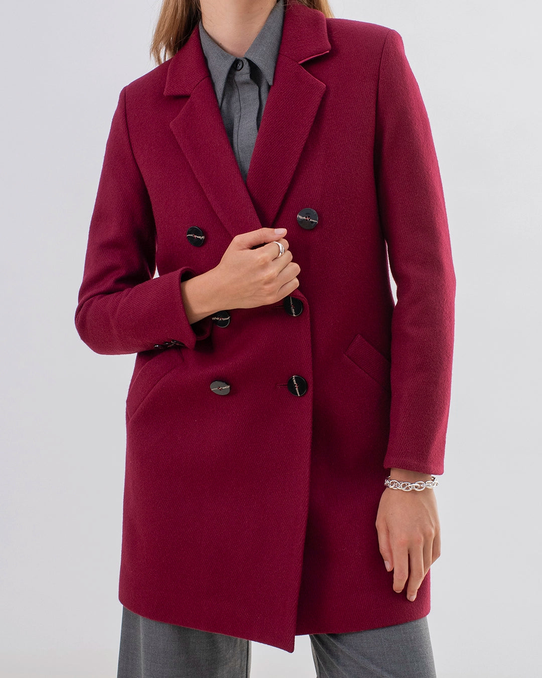 beige-cropped-collar-knit-coat-raglan-pockets-mi-long-look-chic-17H10-paris