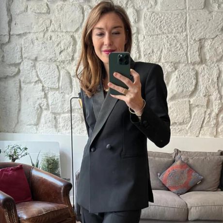 How to choose the perfect outfit for a job interview?