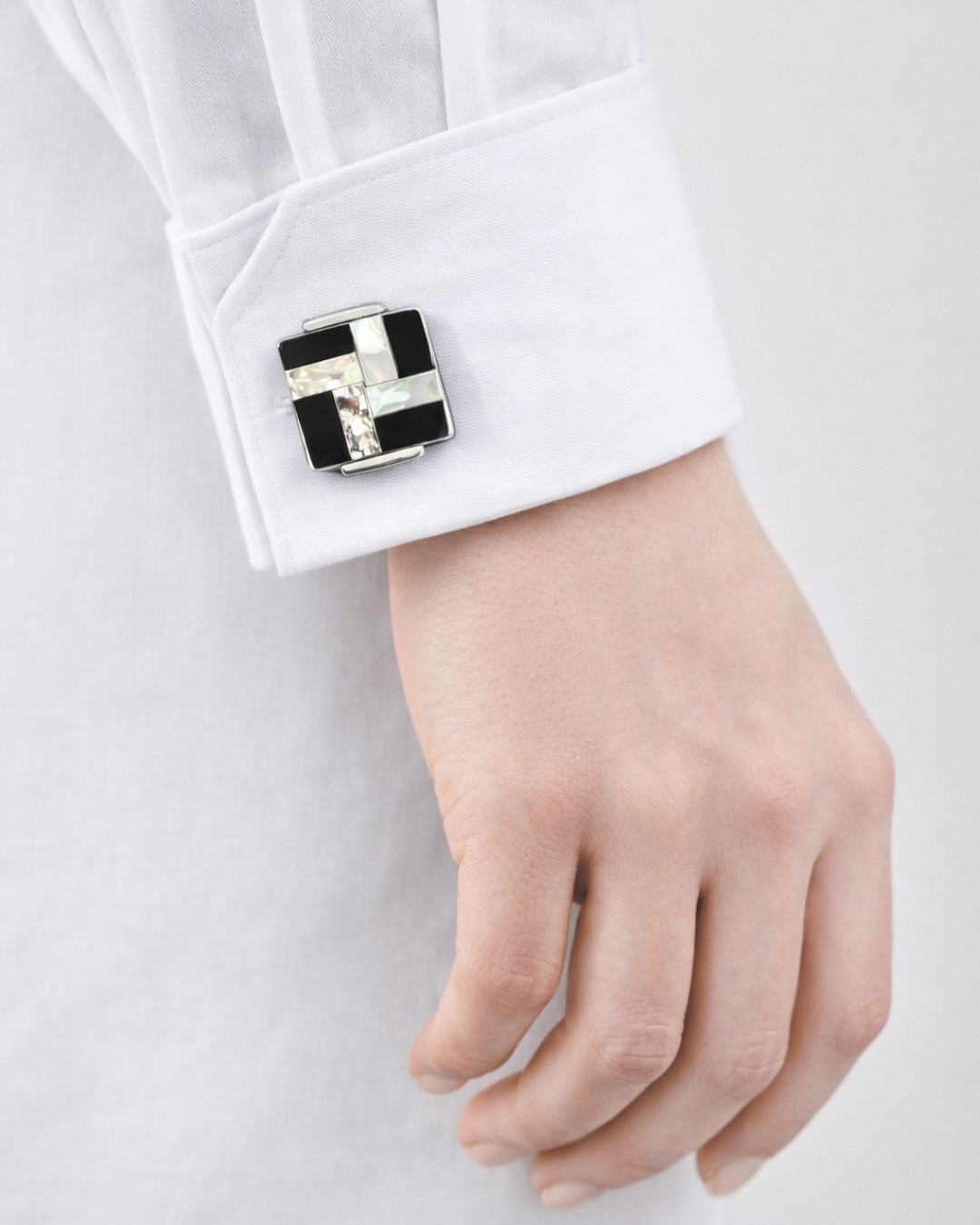 Bontons de manchettes - Noir et argentés