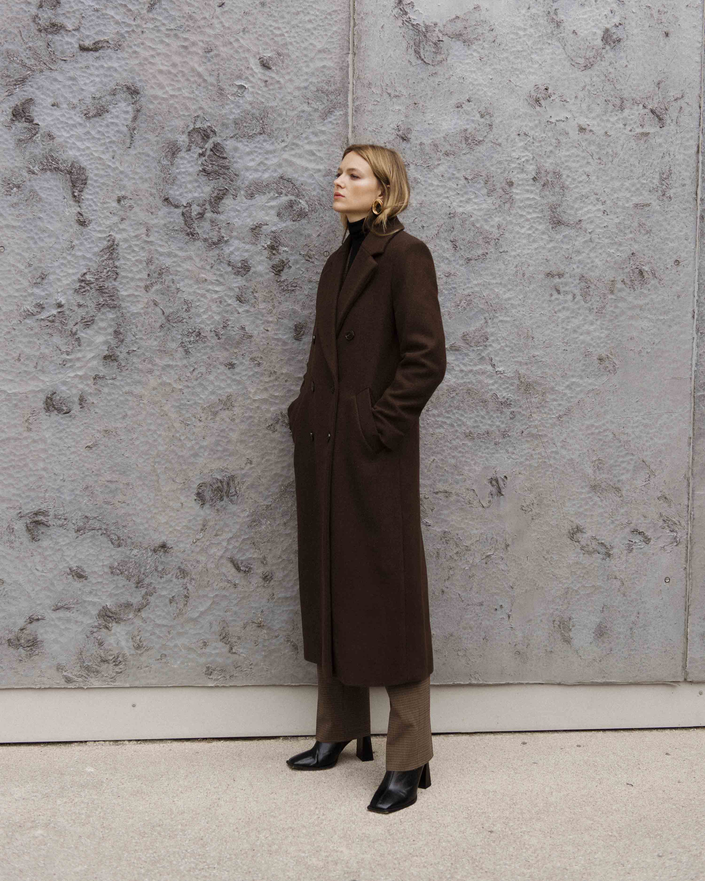 coat-brown-long-crossover-ethical-house-lener-sustainable-laine-17H10-laine-