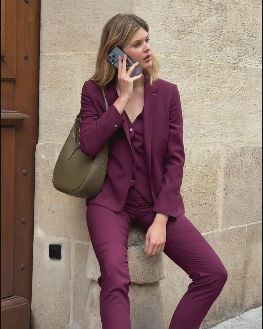 costume-femme-violet-3-pieces-veste-cintree-gilet-pantalon-cigarette-style-elegant-mode-premium-6