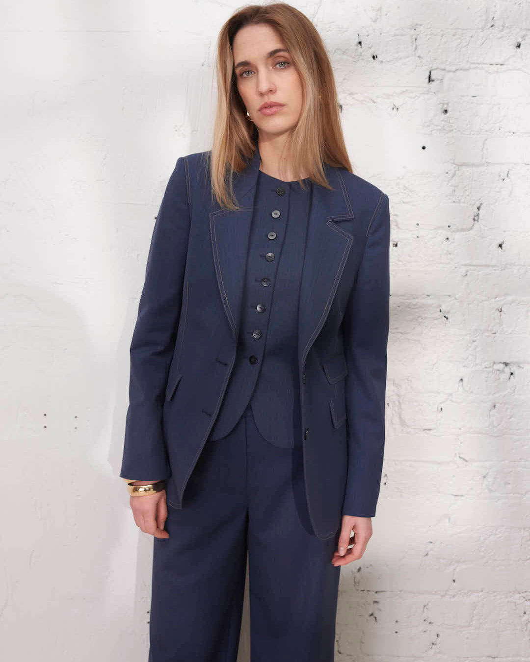 Veste en jean large style oversize pour femme, coupe moderne et élégante