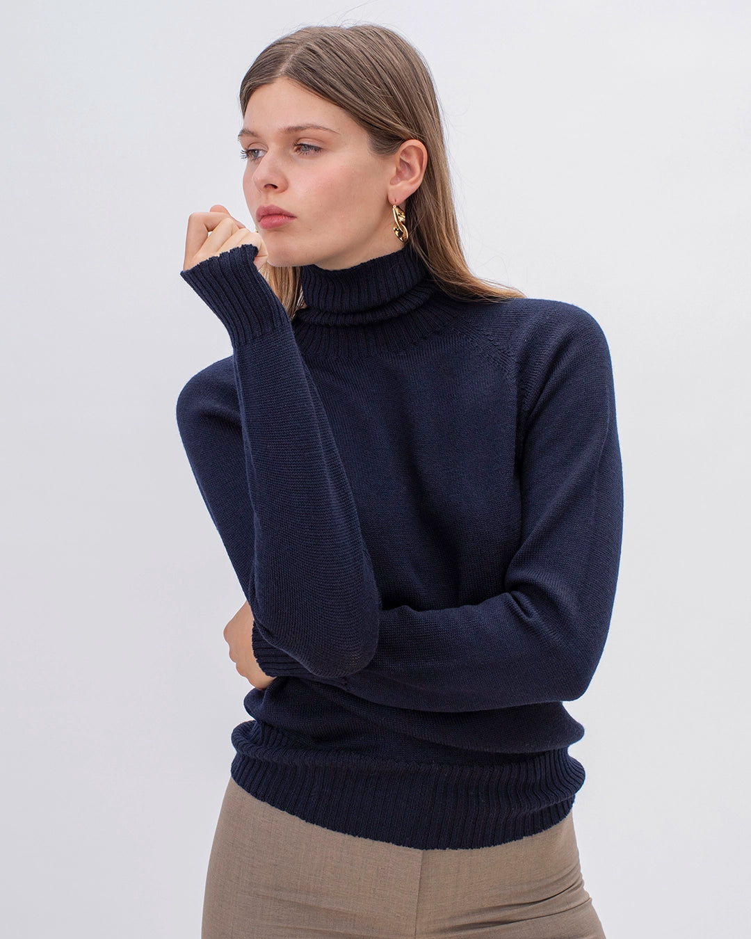 Sweater_Meribel_Bleunuit_1-sweater-in-knit-details-twisted-neck-rolled-long-sleeves-french-mark-