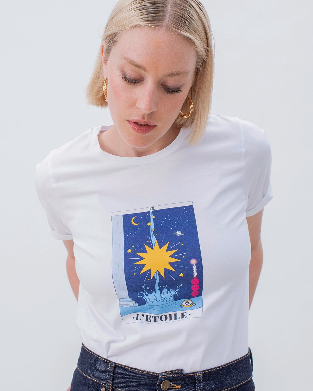 17h10_tshirt_tailleurfemme_tarot_etoile_marseille_cotonbiologique_gots_colore_confortable_matierenaturelle_ethique_decontracte_dessin
