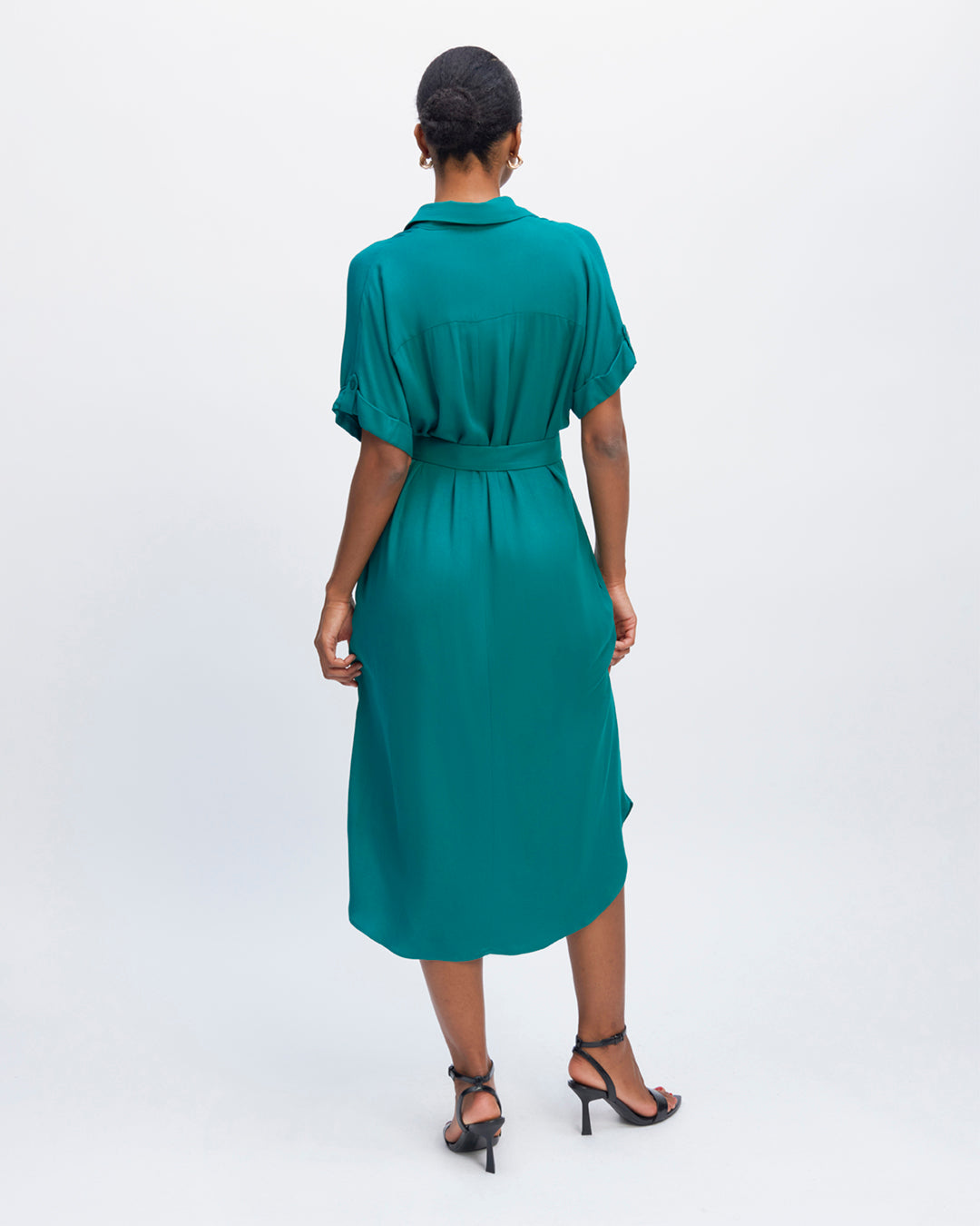 Dress-long-green-Collar-blouse-Cut-right-Length-under-the-knee-Belt-ton-on-ton-17H10-tailors-for-women-paris-