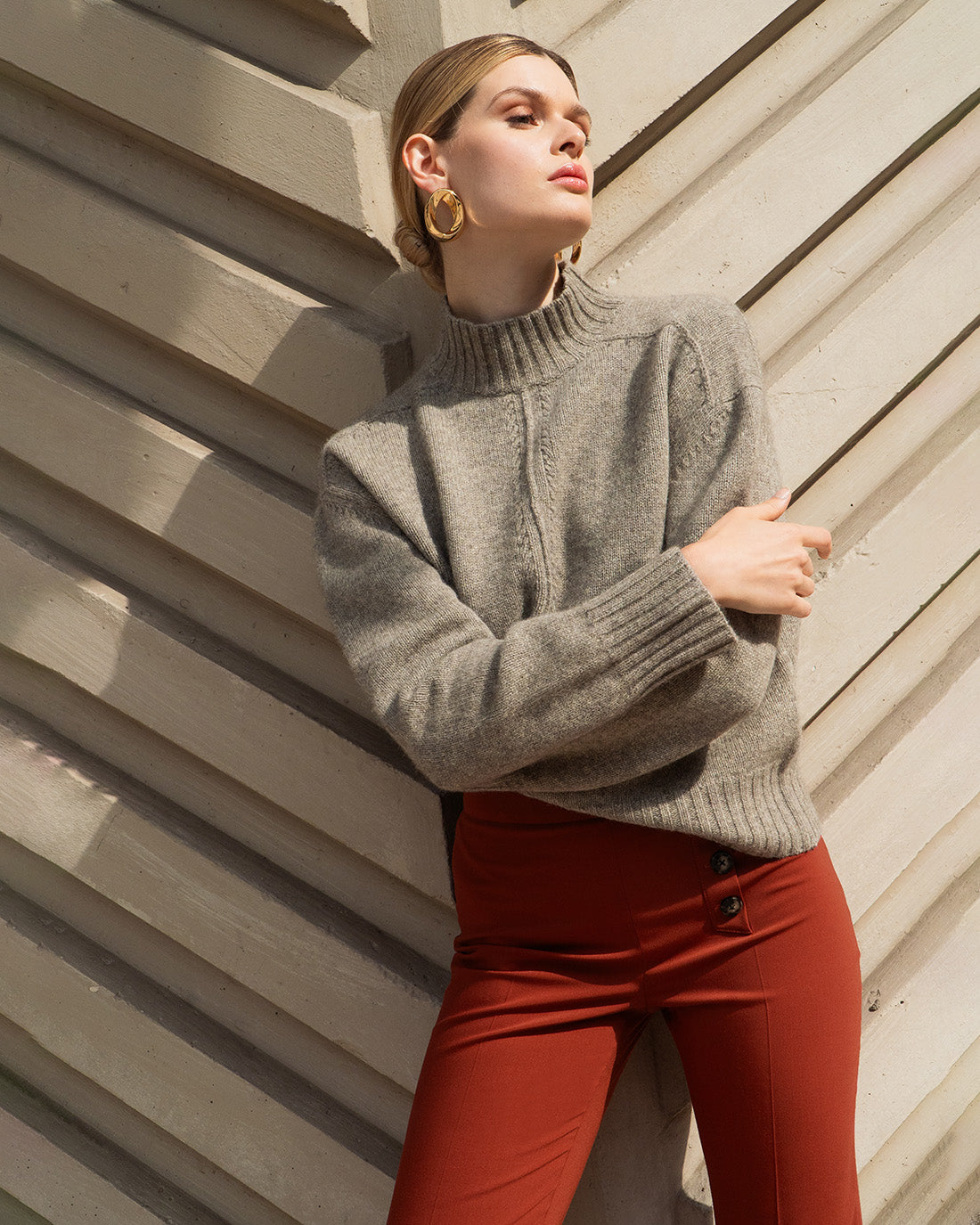 sweater-cashmere-laine-merinos-beige-suit-for-women-paris-17H10-workwear-dress-
