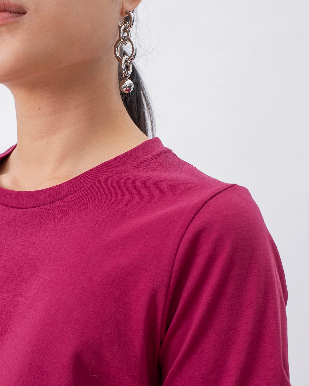 t-shirt-cotton-collar-round-indispensable-made-in-europe-french-brand-17H10-paris-
