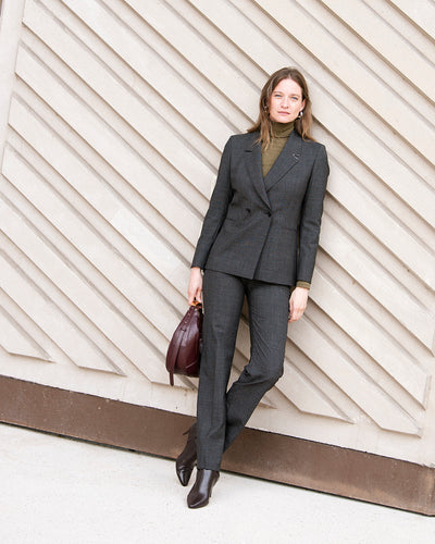 ensemble-tailleur-femme-noir-chine-chic-pantalon-droit-veste-cintree-travail