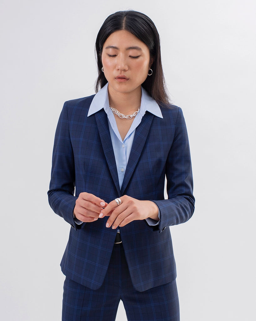 veste-de-tailleur-pour-femme-tartan-bleu-coupe-cintrée-drap-de-laine-qualité-supérieur-made-in-europe-